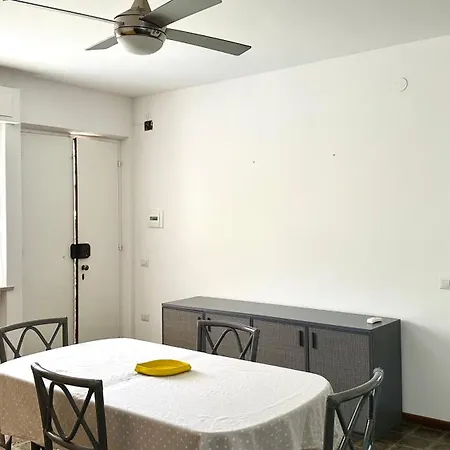 M404 - Marcelli, Trilocale Con Giardino A Due Passi Dal Mare Apartment *
