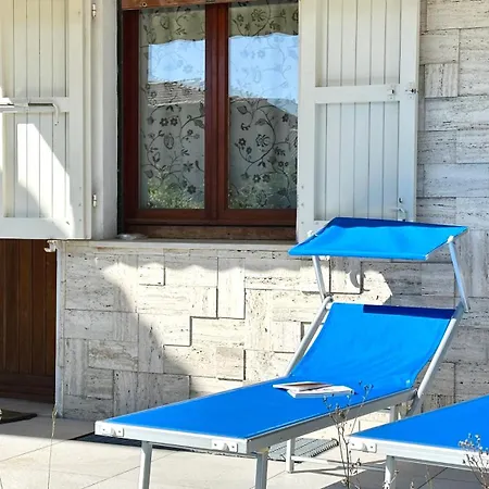 M404 - Marcelli, Trilocale Con Giardino A Due Passi Dal Mare * Marcelli